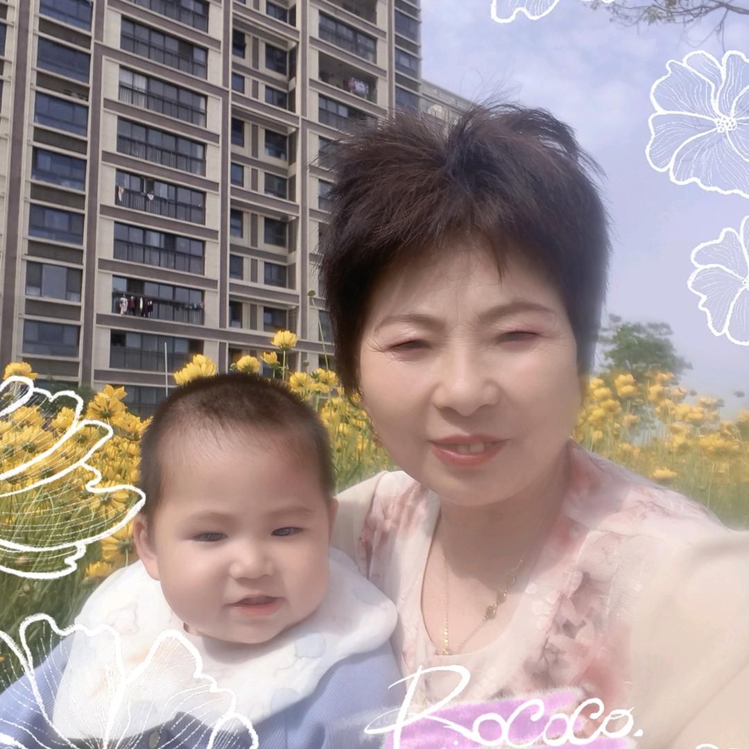 三个宝宝贝奶奶❤️