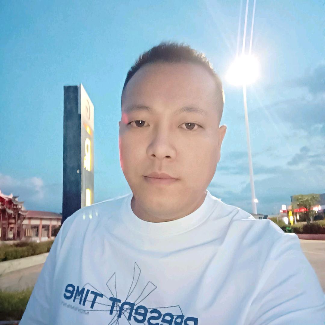 任宇仲（柜子哥）