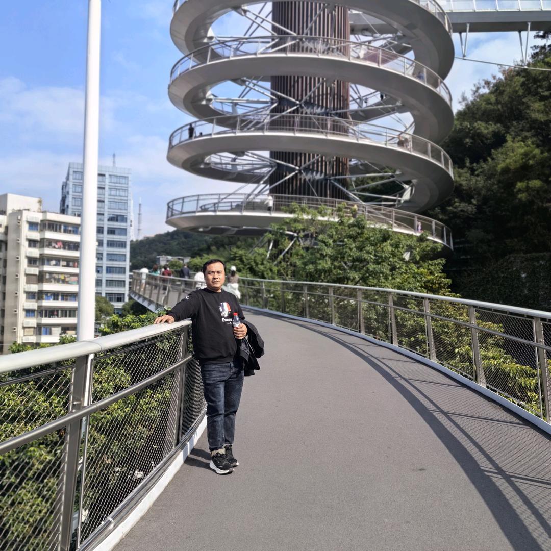 王坊豪-爵（周瑜车行）