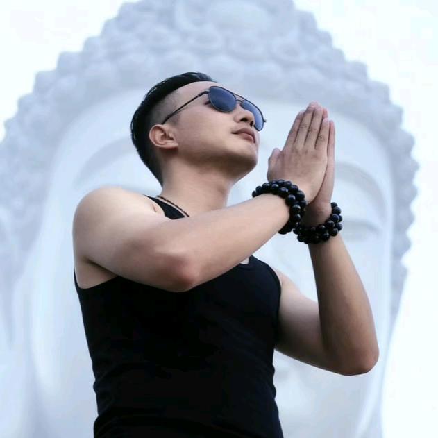 &谁伴我闯荡&