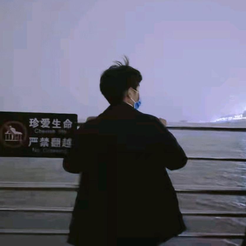 蜡笔不小心