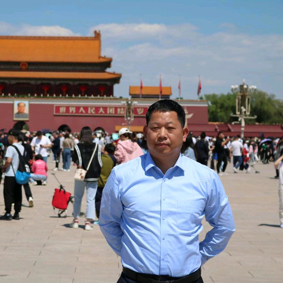 安龙驾校李尚林