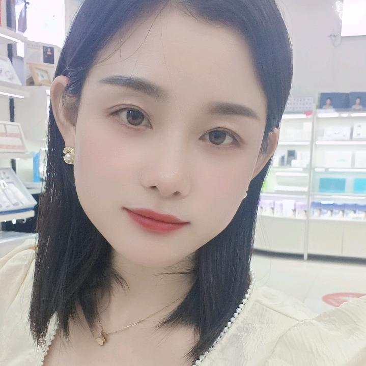 萍萍-朵澜专业调肤小姐姐