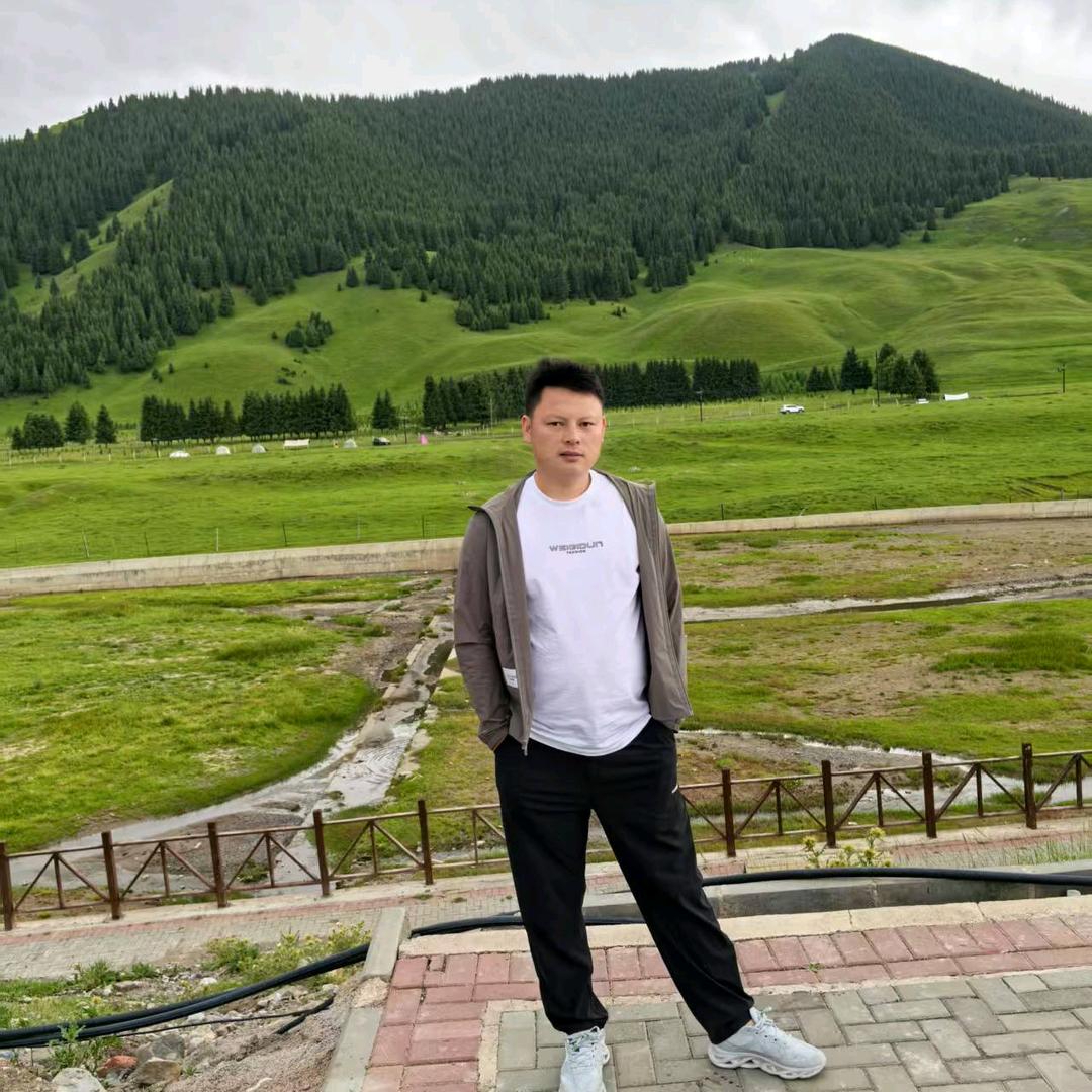 闫闫