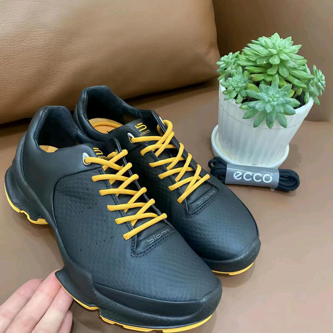 ecco洛阳王府井百货四楼运动店