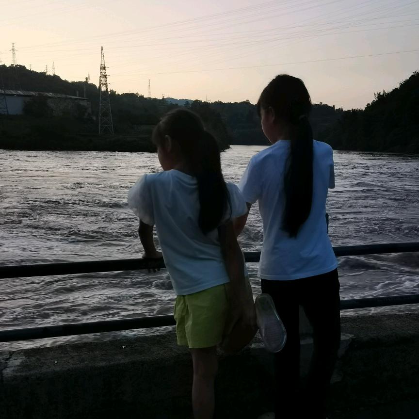 ♥✌︎来日方长✌︎♥