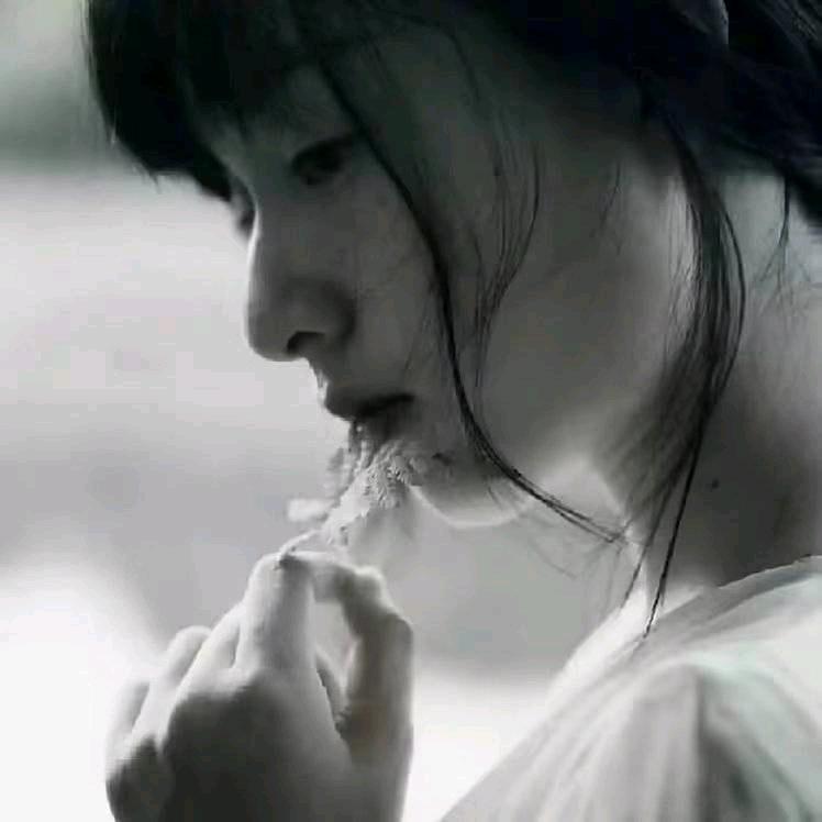 小灿.