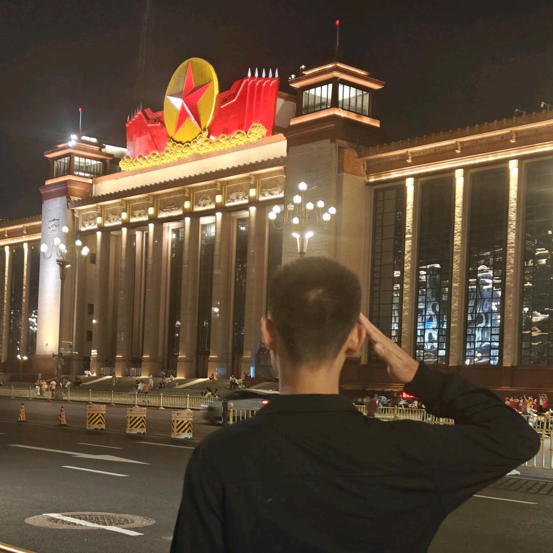 偷偷吃白菜