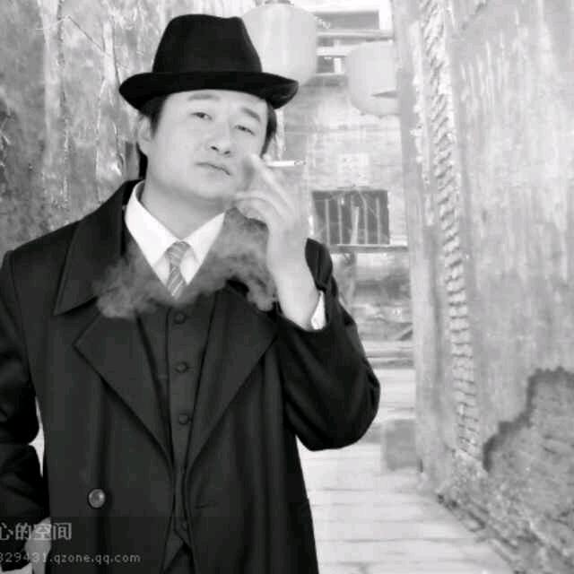 拂袖笑颜千千