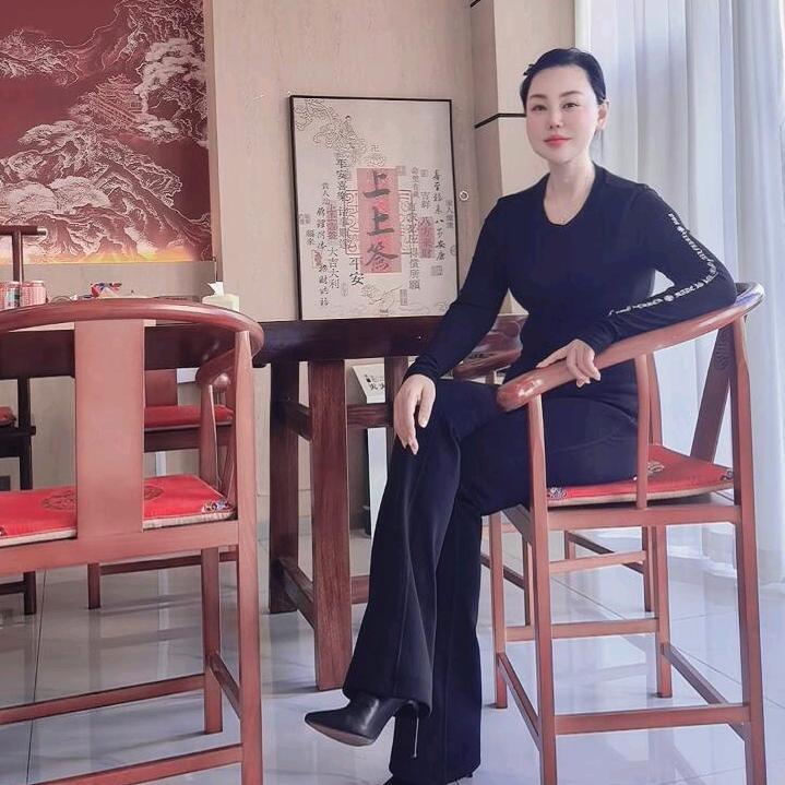 成熟的女人一刘俐