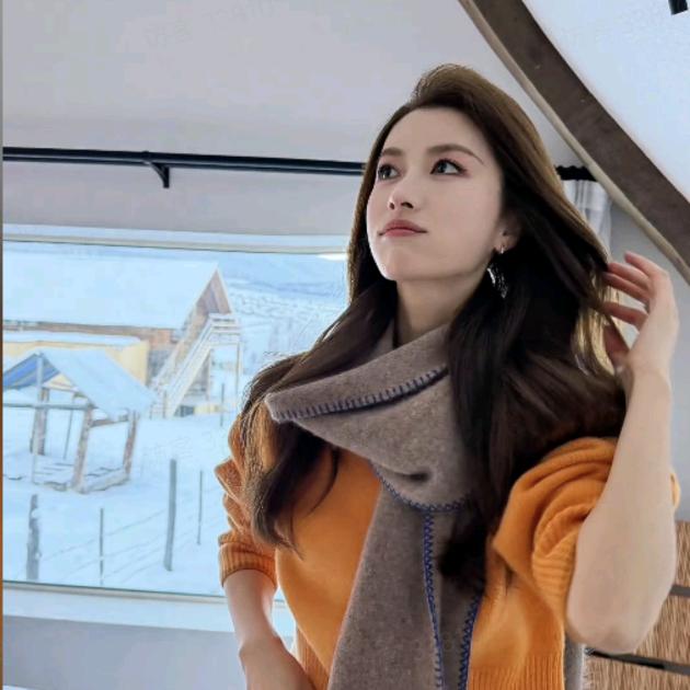 炽火火CHAN（穿搭指南）