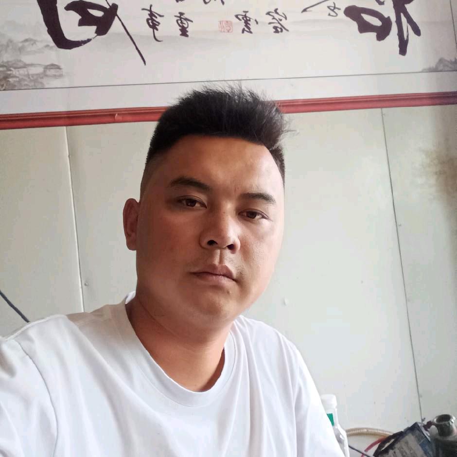 观山湖宏铭二手货车，轻卡车