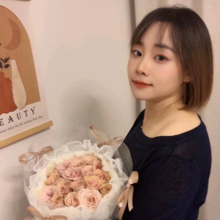 🧁奶盖小团子ᰔᩚ