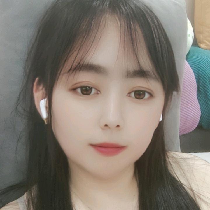 小敏爱上呼啦圈有氧运动