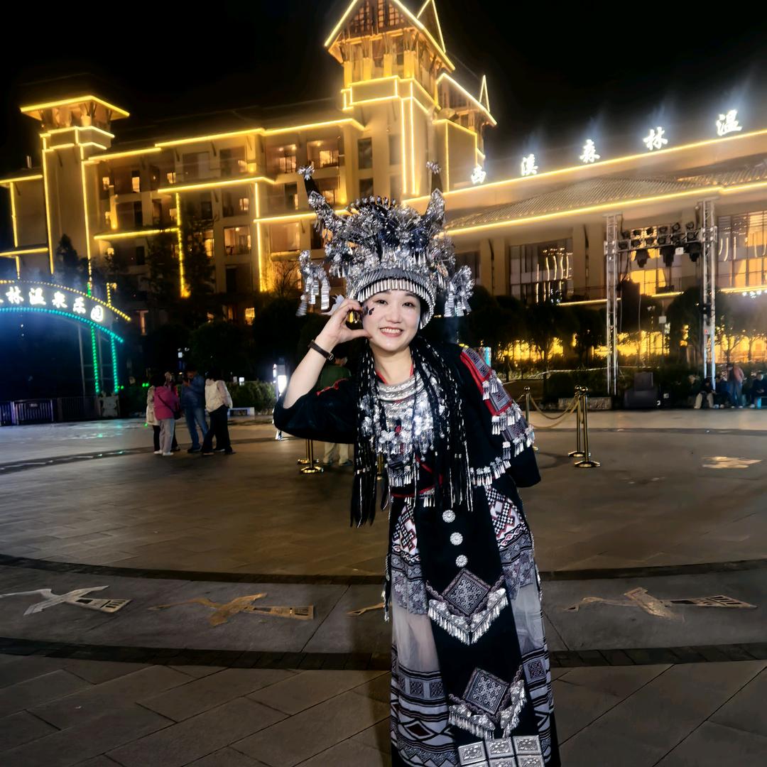 阳光爱丁堡梁萍