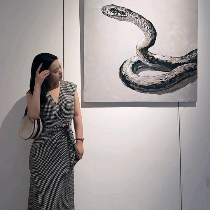 六月