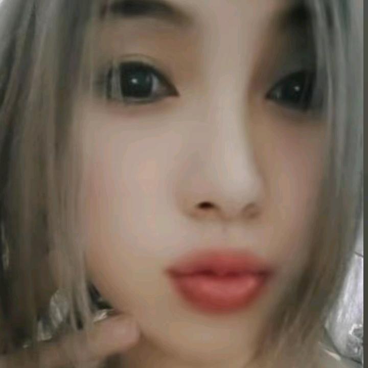 美女