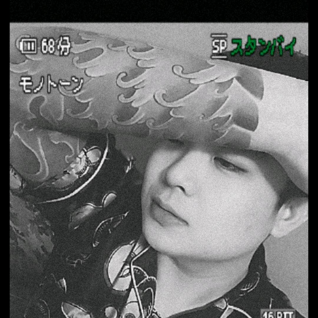张佰万.
