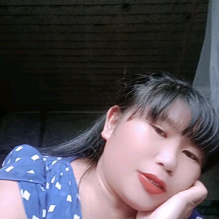 ∵i‘