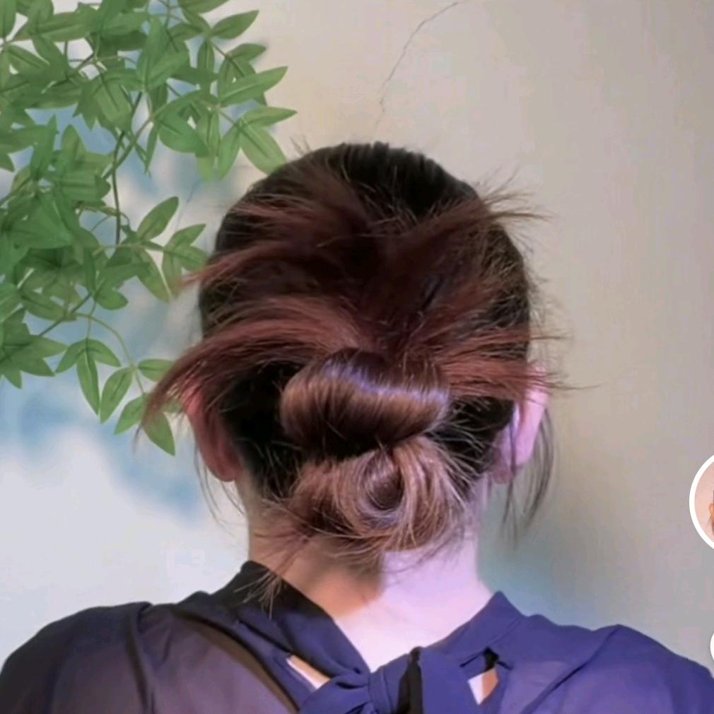 简丹发型分享
