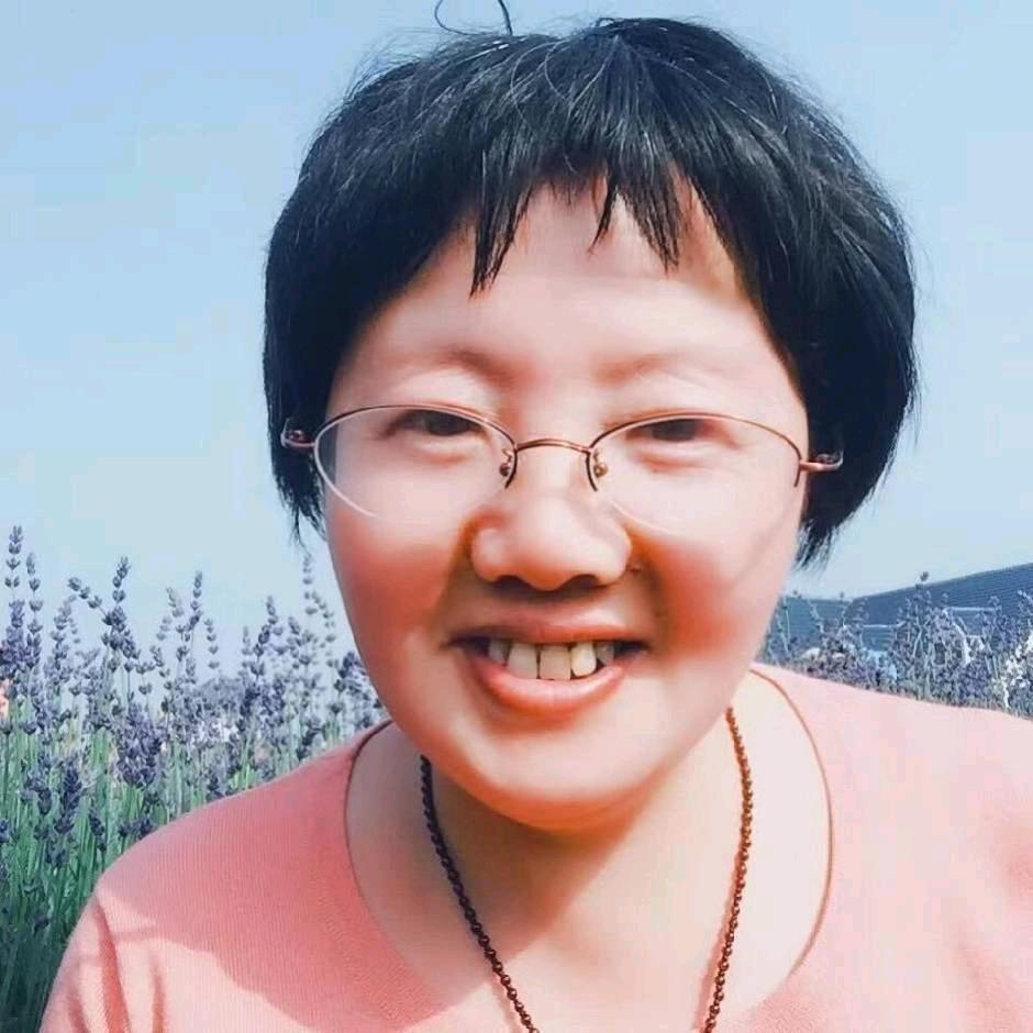 亚红的一天天