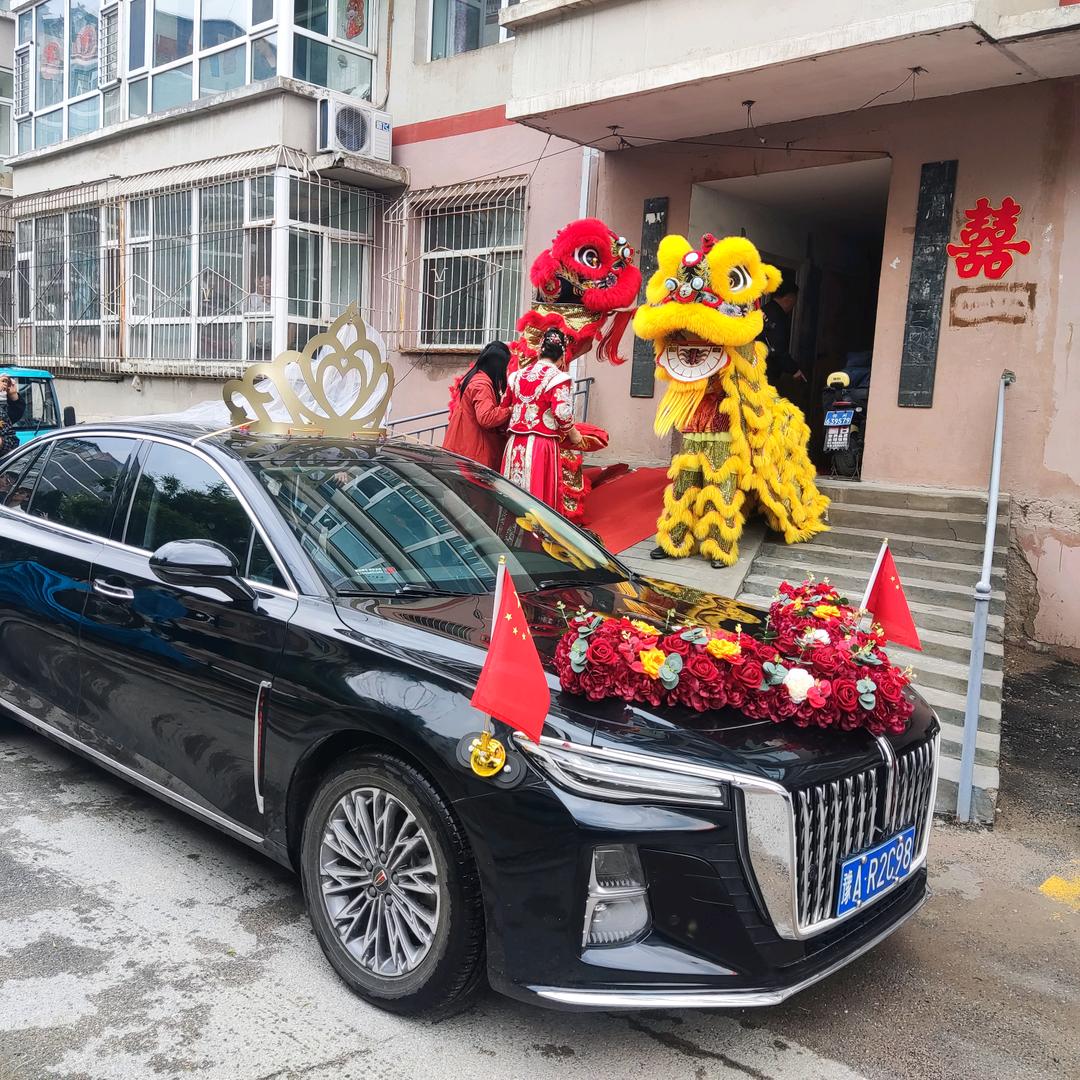 众忻婚车头像