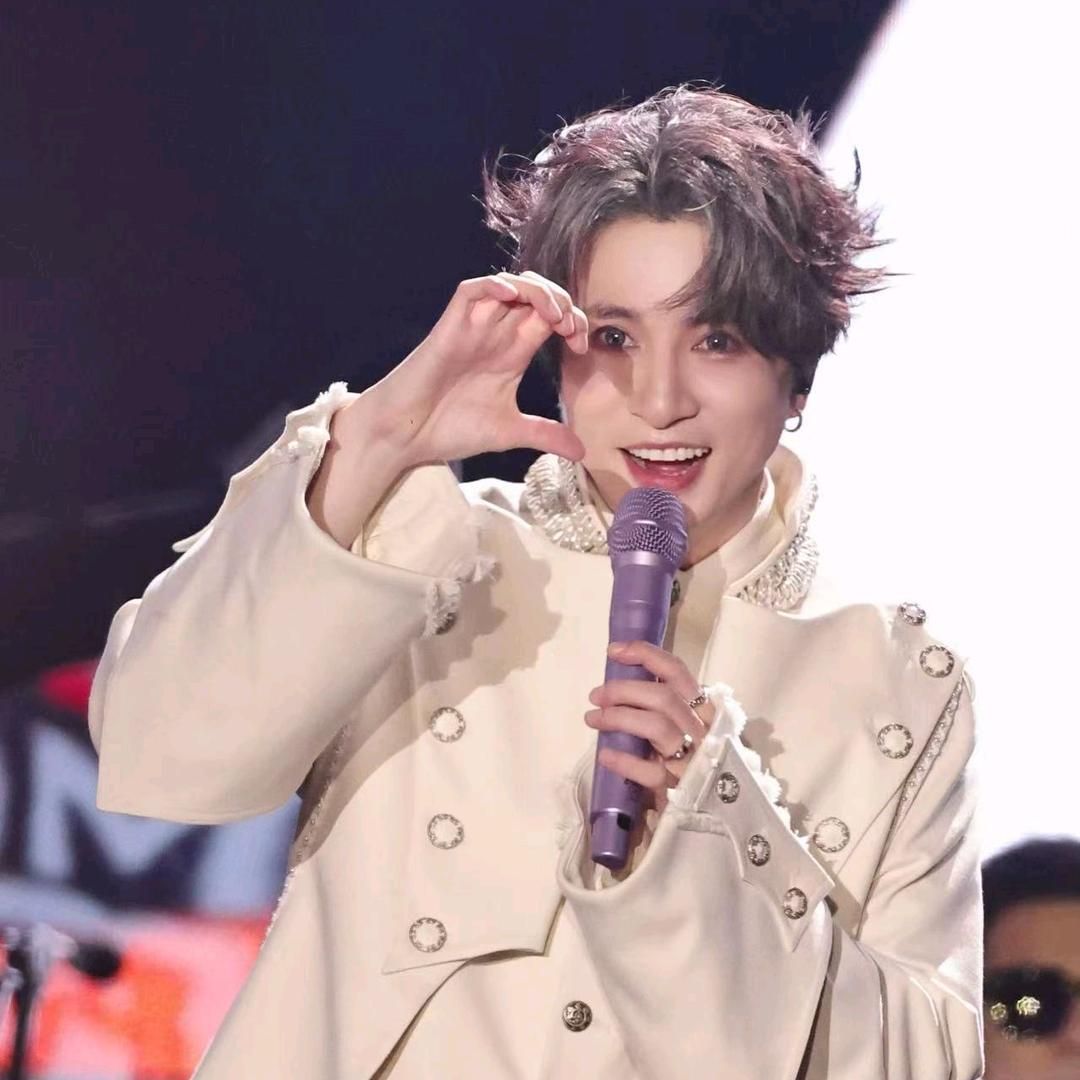 joker霖柒ᥫᩣ（见过老薛门尼）