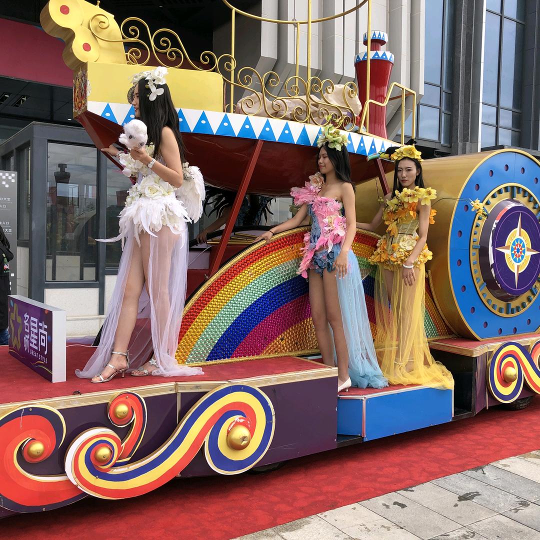巡游花车出租，大型巡游花车租赁