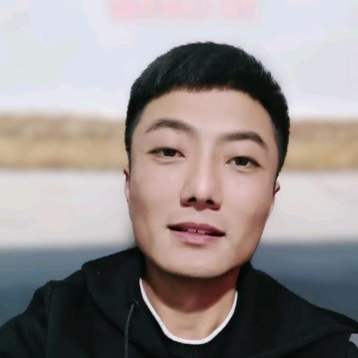 龙行天下