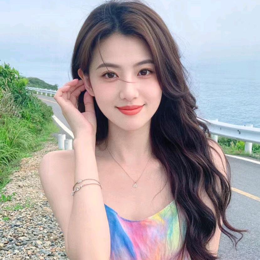 何娟秀