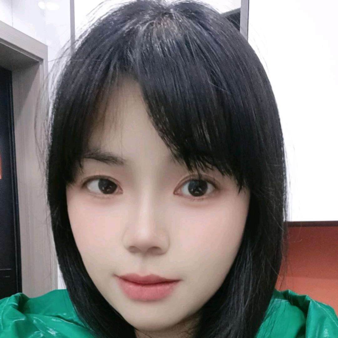 开心女孩