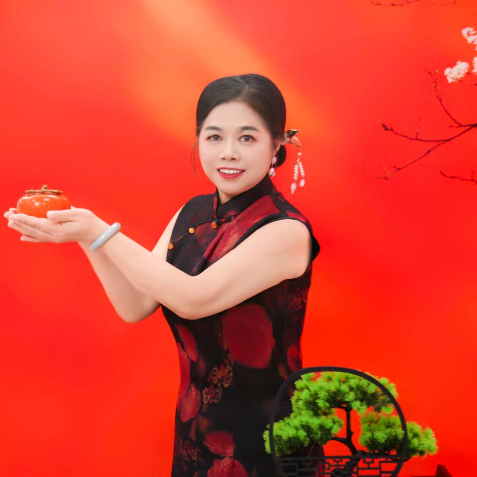 王素梅130436416
