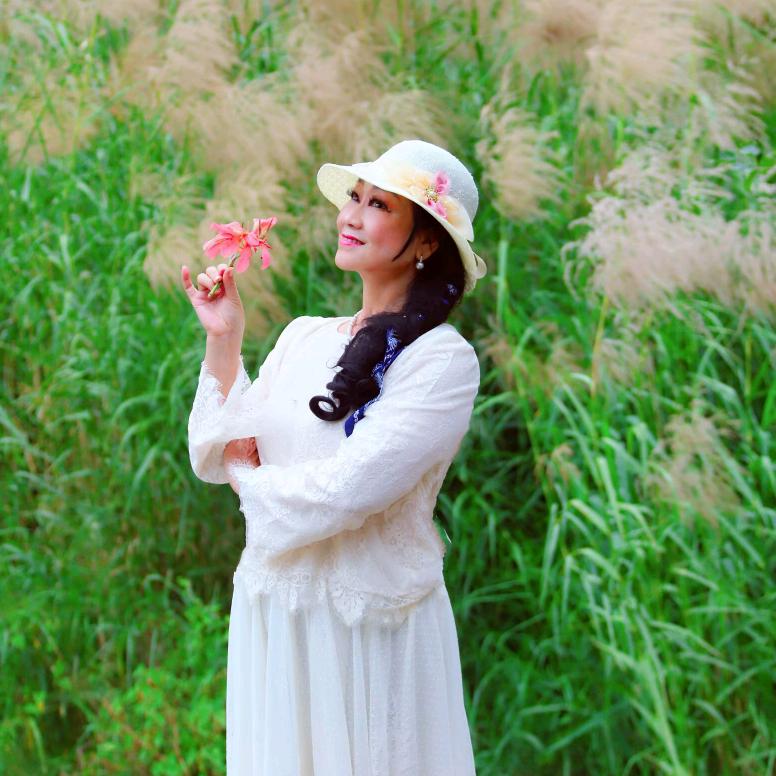 兰心冰晏<拒闲聊、加微信>