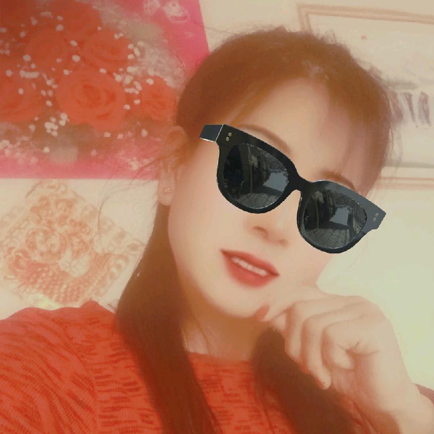 ᕦ༼ຈل͜霞ຈ༽ᕤ༼