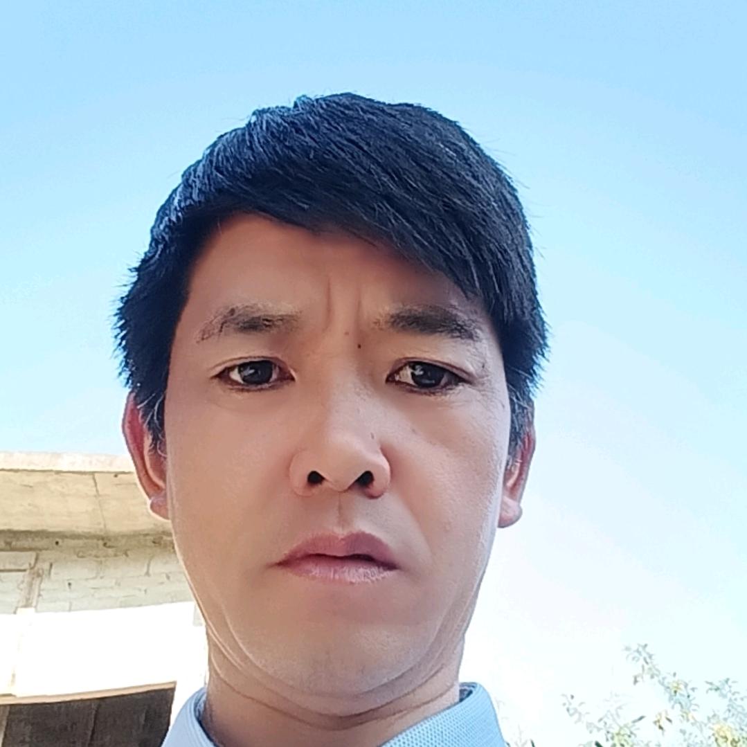 桂果双胞胎饲料店