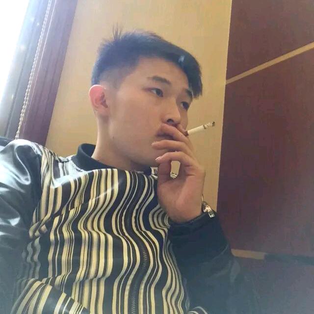 努力♡拼搏♡奋斗