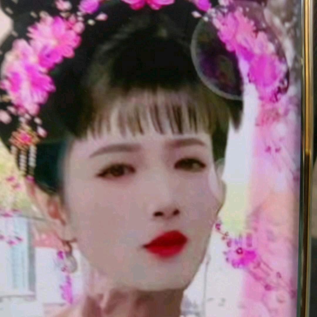 阳哥，隔天，早上，八点