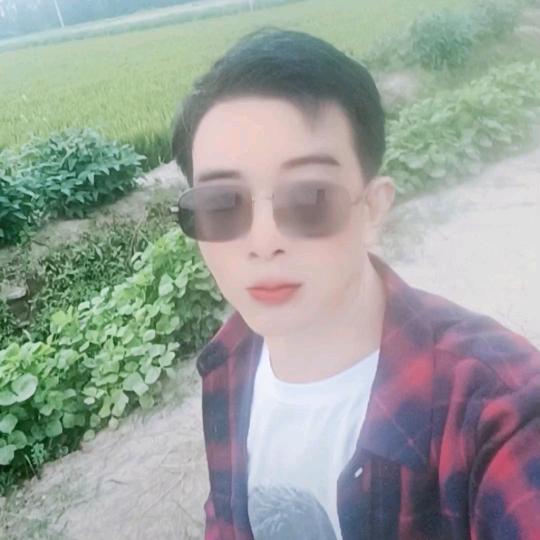 阳光总在风雨后(周哥)