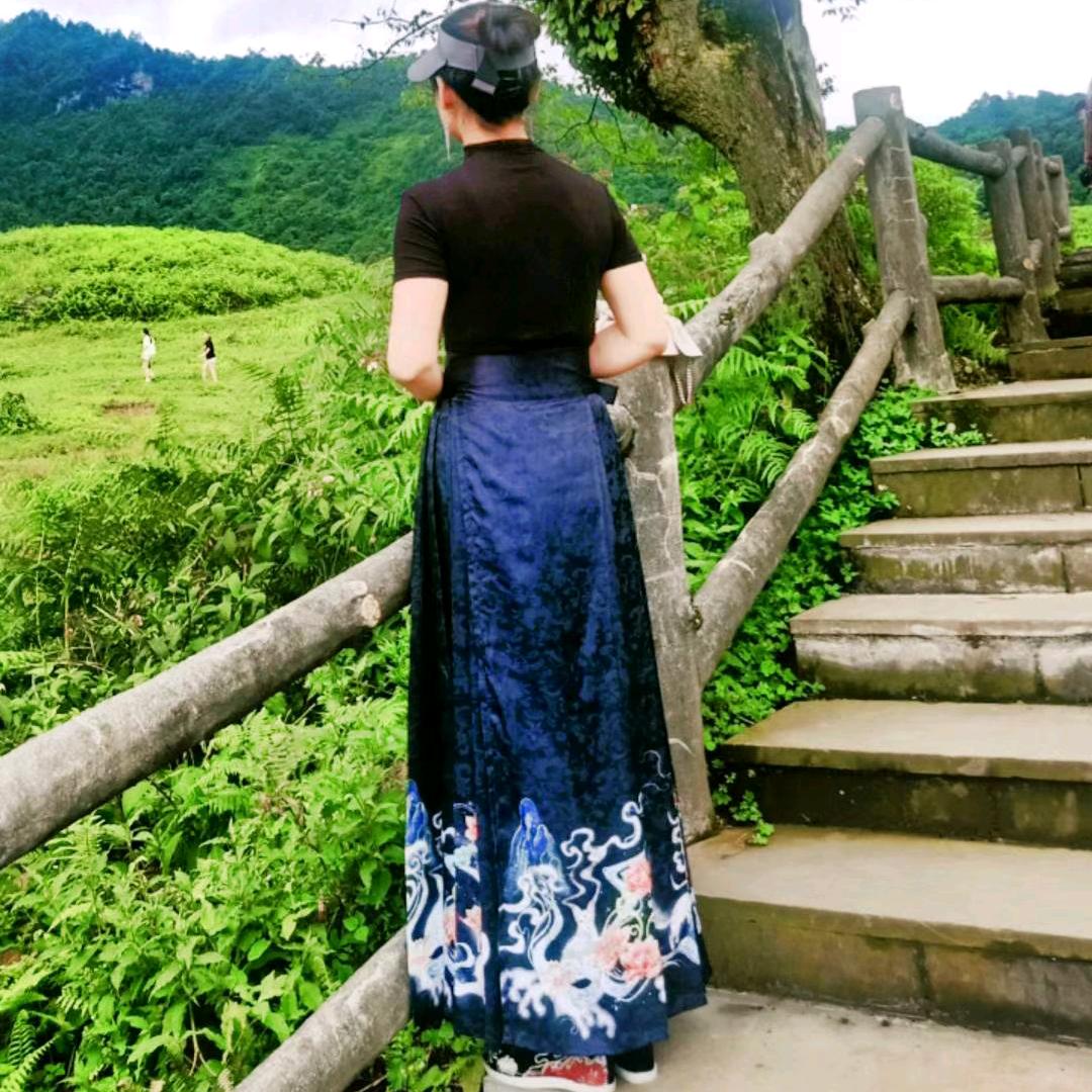 琴尔