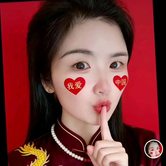 自信的人，开油漆店的油漆妈。