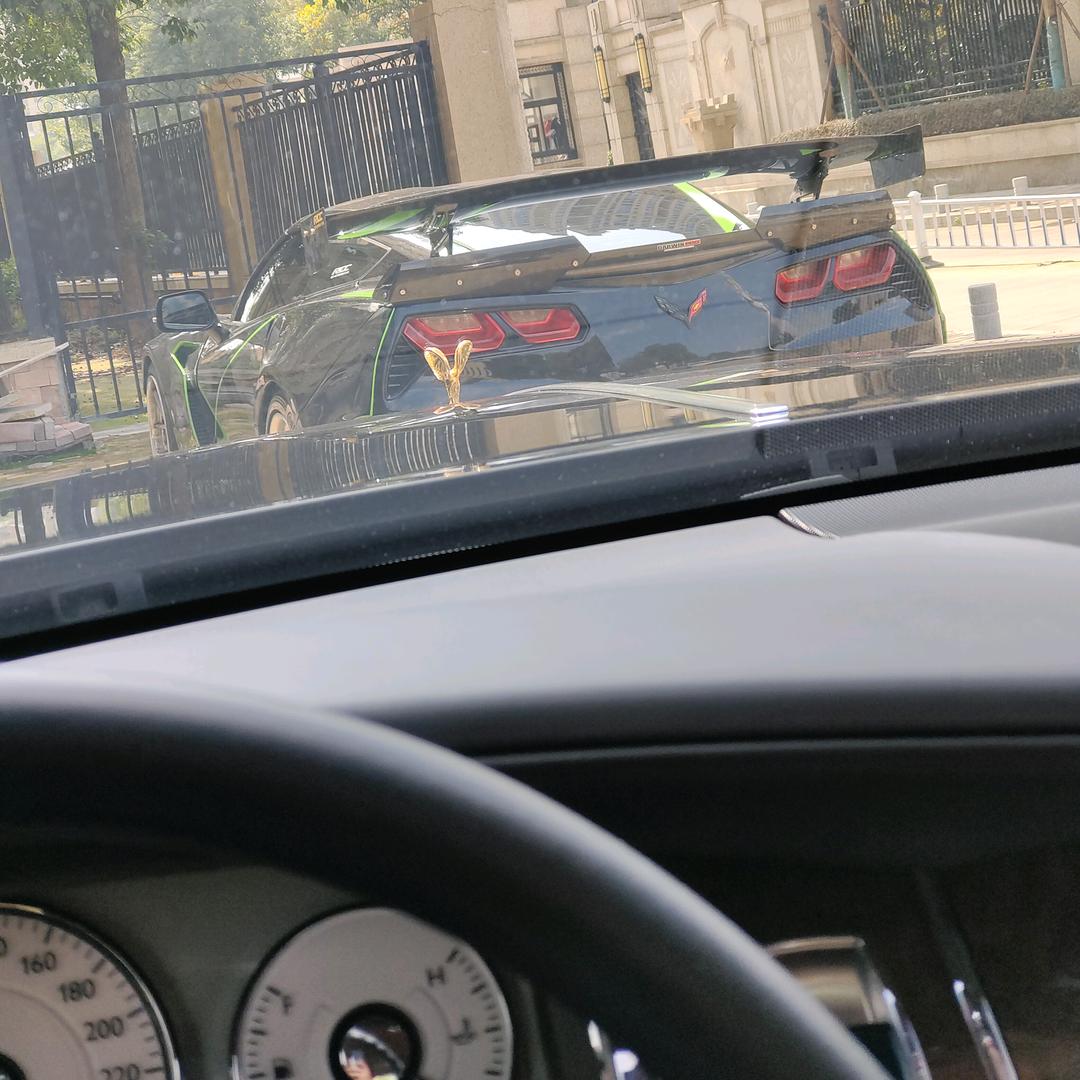 潮洗車坊╭(新店装修筹备中)╮