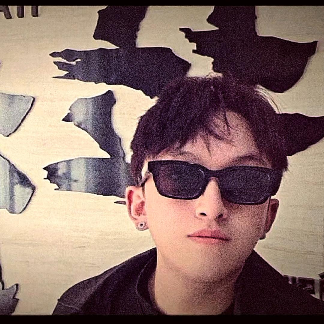 暖男阿旺造型   旦增