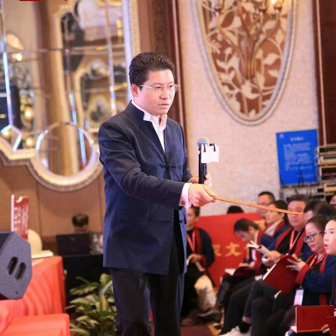 百年望族家文化
