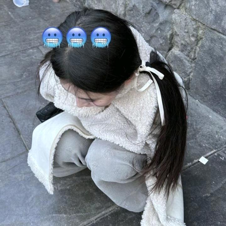 雅稚、头像