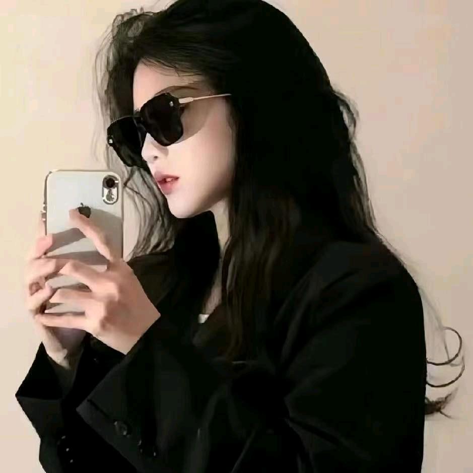 婷婷.