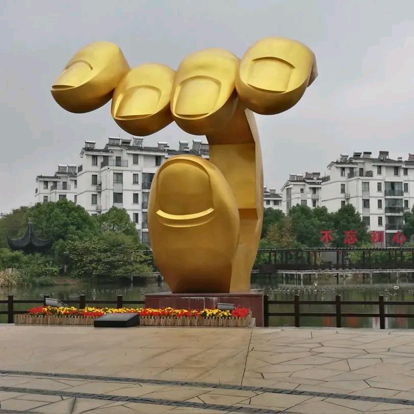 ╰嚮左向祐走头像