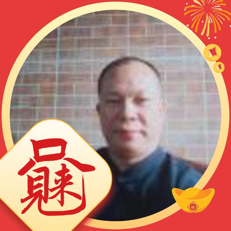 《潮语说点》主播何先生