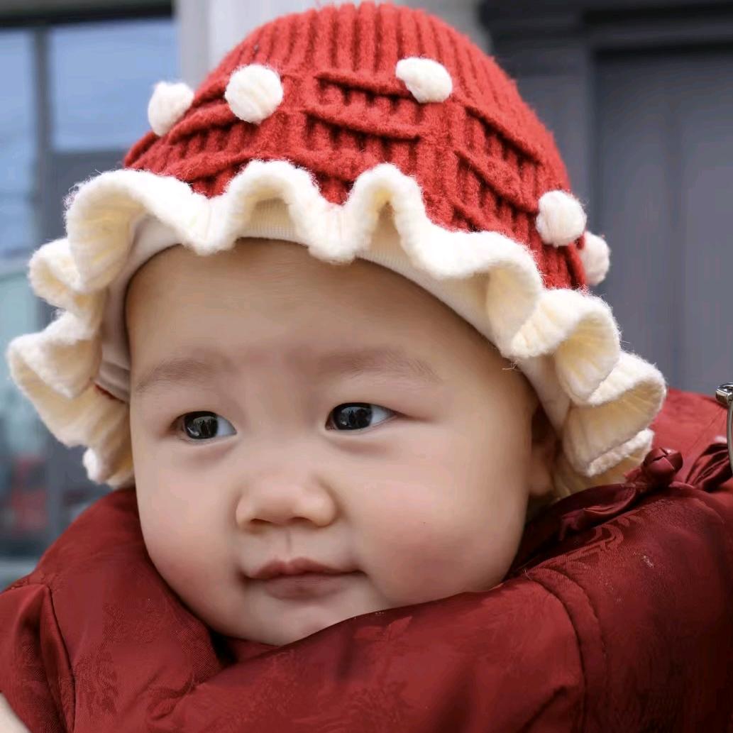 英子