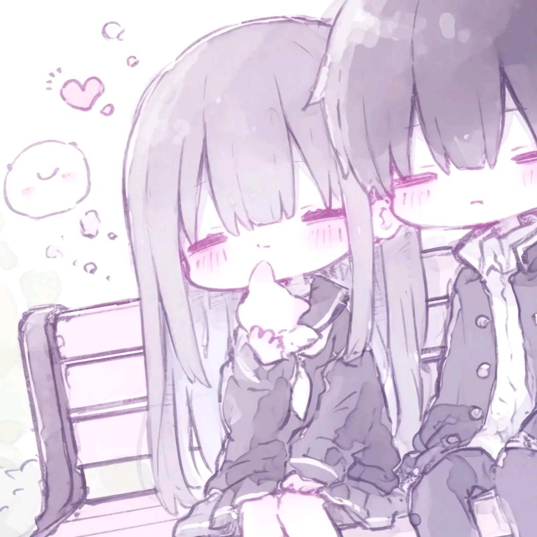 总是一个人的会吸引猫咪蹭蹭你的裤脚