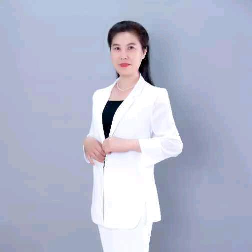 军官姐姐